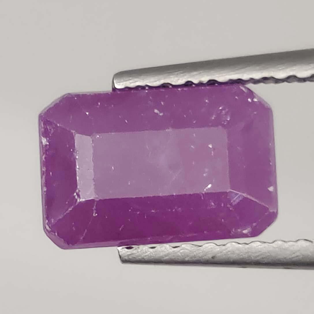 3.35 Ct Natural Unheated Pinkish Red Ruby (1 of 2)