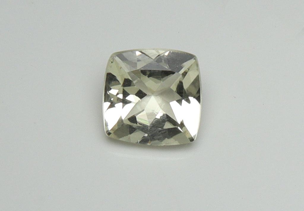 Marvellous" Natural Yellow Heliodor " 0.72 Cts Natural Heliodor (1 of 5)