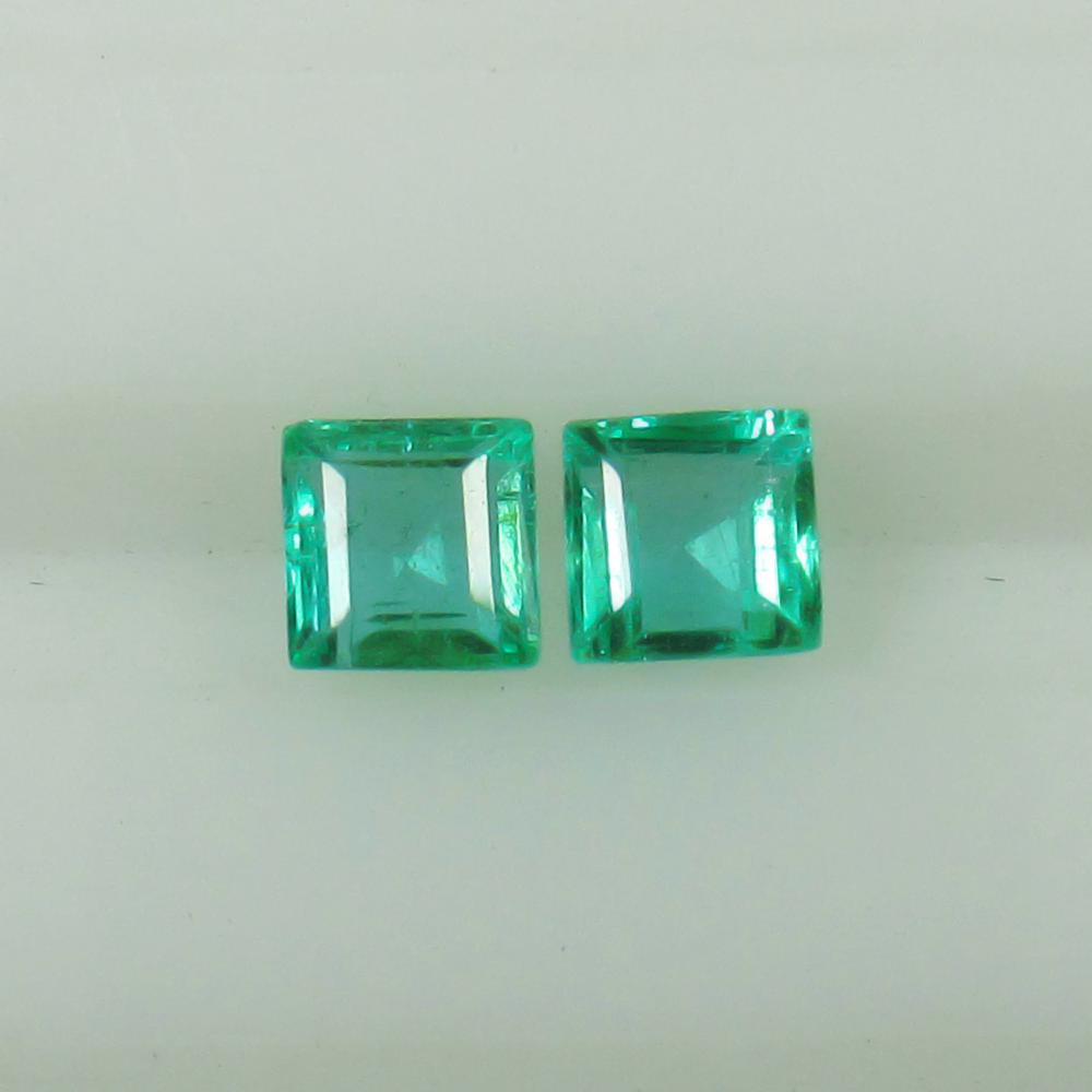 0.38 Ct - Natural Emerald Pair (1 of 2)