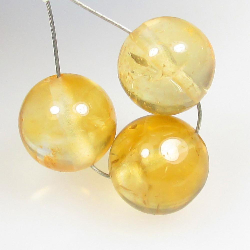 9.00 Ctw Natural 2 Citrine Drilled Round Beads: No Reserve! Title: 9.00 Ctw Natural 2 Citrine Drilled Round Beads Stone Clarity: Transparent Gemstones: Natural Citrine Beads Carat Weights: 9.00 Size/Dimensions: 7.50 - 8.00 mm / 2 P'cs Additional In
