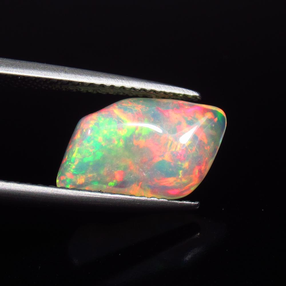 Natural Multicolor Opal - 2.56 Ct (1 of 2)