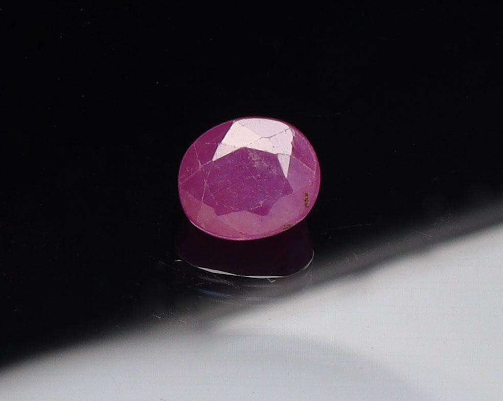 Fabulous " Natural Ruby " 1.58 Cts Natural Unheated Ruby (1 of 5)