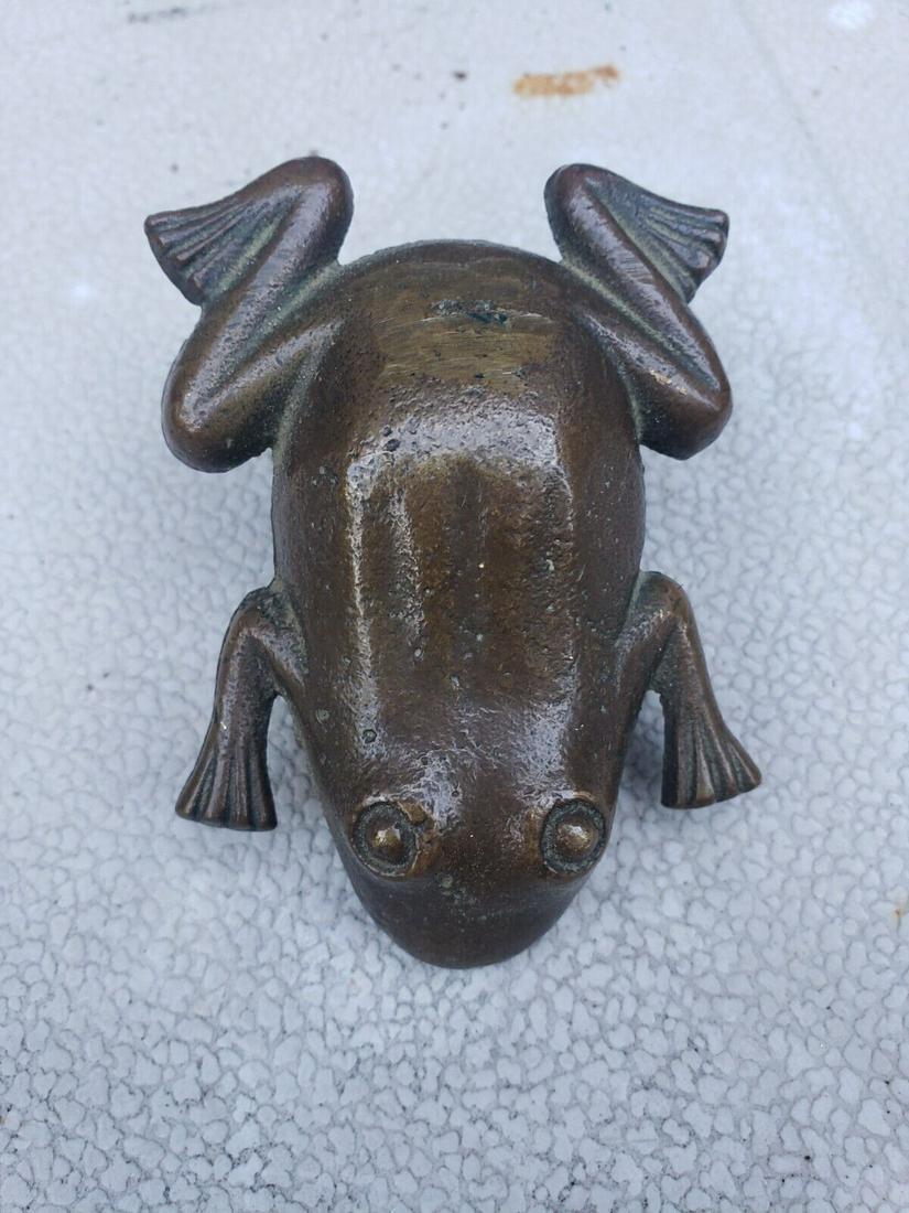 Antique Brass bronze frog sprinkler (1 of 2)