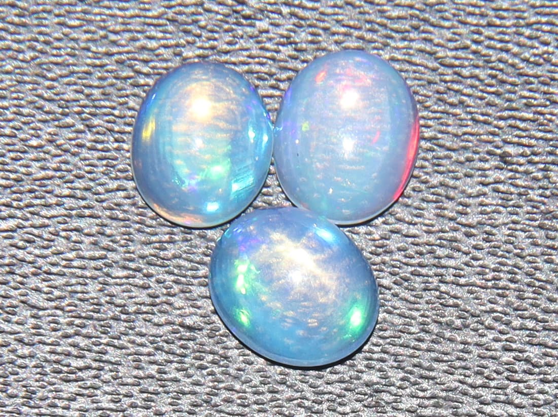 Stunning " Fire Ethiopian Opal " 1.13 Cts Natural Ethiopian Opal Set (1 of 2)