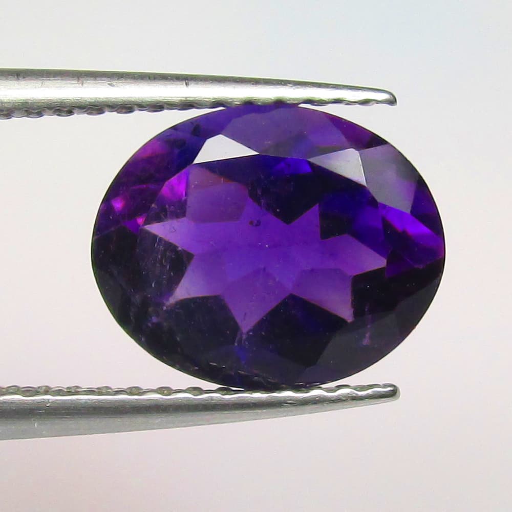 2.56 Ctw Natural Purple Amethyst Oval Cut (1 of 2)