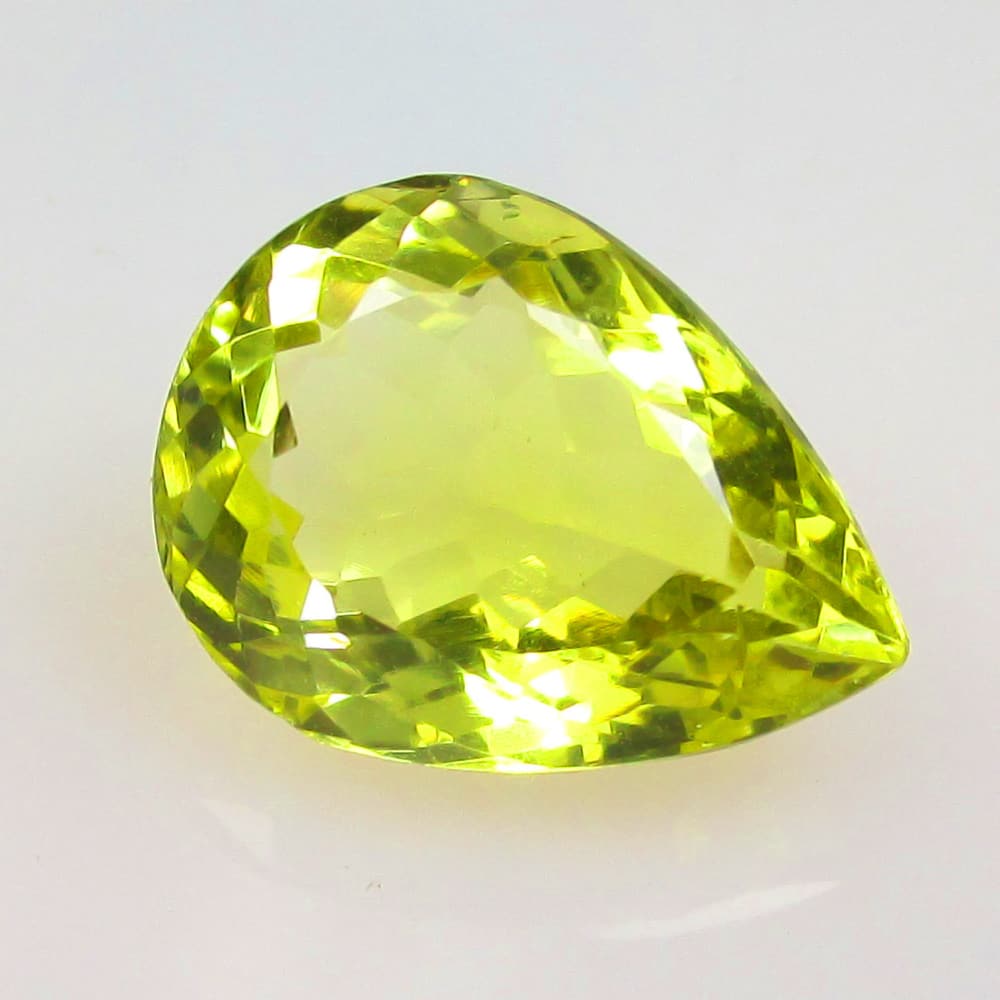 9.00 Ctw Natural Lemon Quartz Pear Cut: No Reserve! Title: 9.00 Ctw Natural Lemon Quartz Pear Cut Stone Clarity: VVS Gemstones: Natural Lemon Quartz Carat Weights: 9.00 Size/Dimensions: 16.40 x 12.40 x 8.40 mm Additional Information: Good L