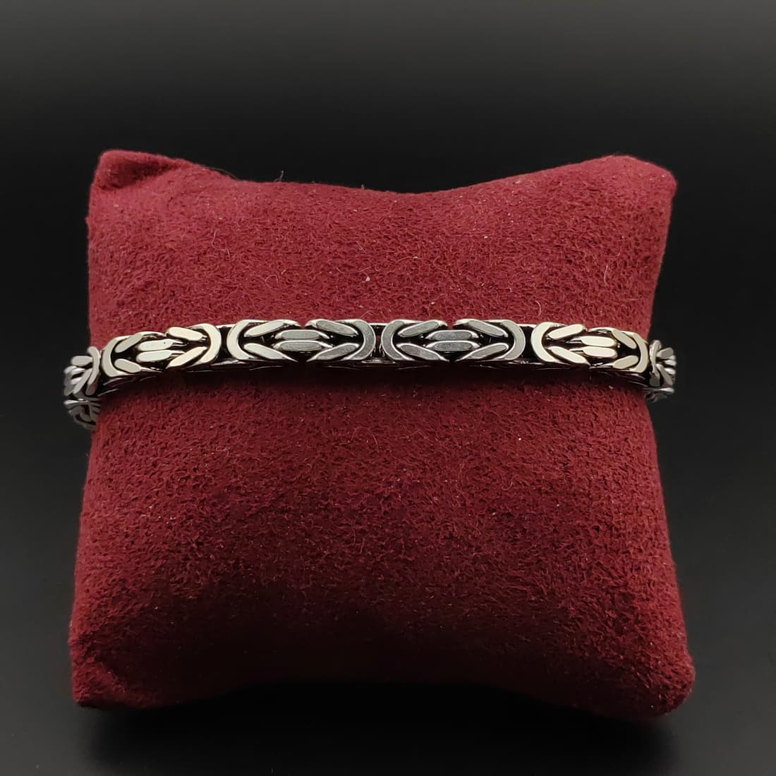 925 Silver Byzanthine King's Men Bracelet (1 of 8)