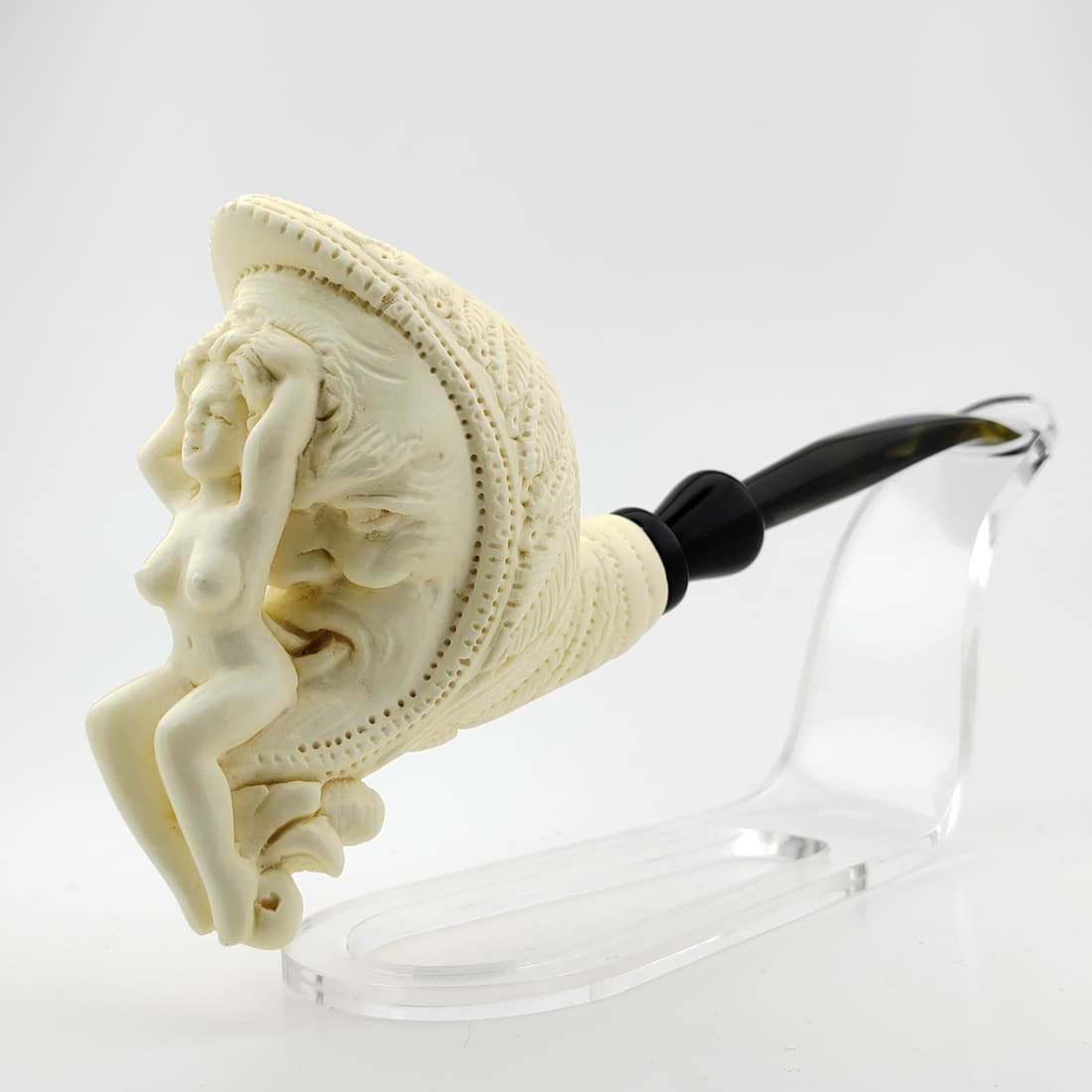 Moon Nude Lady Meerschaum Pipe,Moon Sex: Title: Moon Nude Lady Meerschaum Pipe,Moon Sex Materials: Meerschaum Dimension: 7.87 inch (20cm) Additional Information: Moon Nude Lady,Hand carved Meerschaum Pipe. Made in Turkey,Eskisehir by Meersch