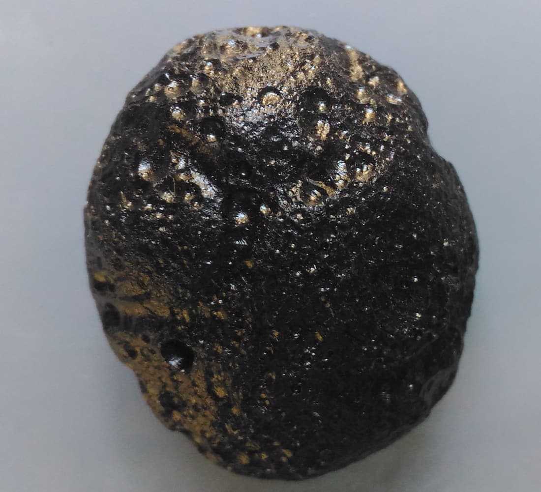 BIG PHILIPPINITE TEKTITE - 24 GRAM (1 of 3)