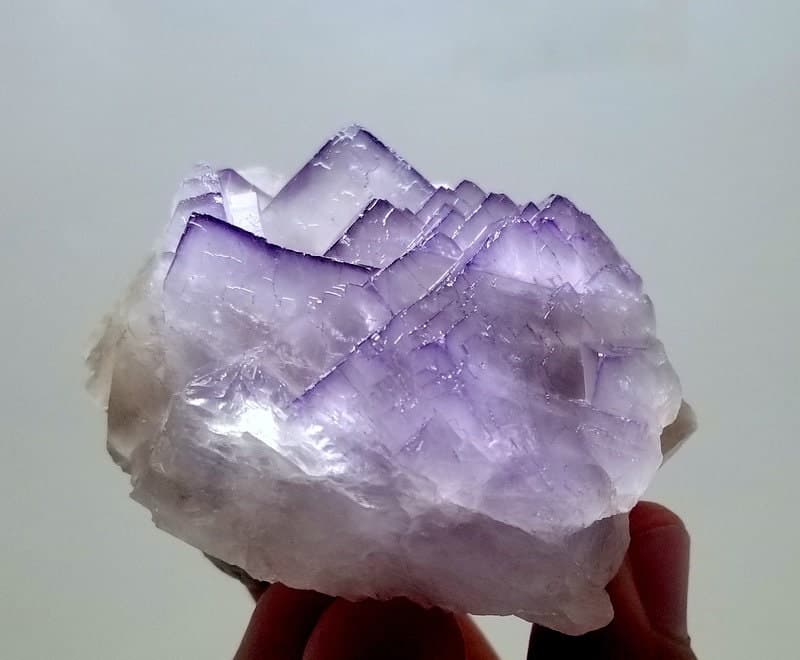 154 Grams Very Beautiful Natural Blue Coubic Flourite Crystal Specimen From Baluchistan Pakistan: Description 154 Grams Very Beautiful Natural Blue Coubic Flourite Crystal Specimen From Baluchistan Pakistan size 30mm 58mm 59mm weight 154 Grams Reserve: $25.00 Shipping: Domestic: Flat-rate of $10