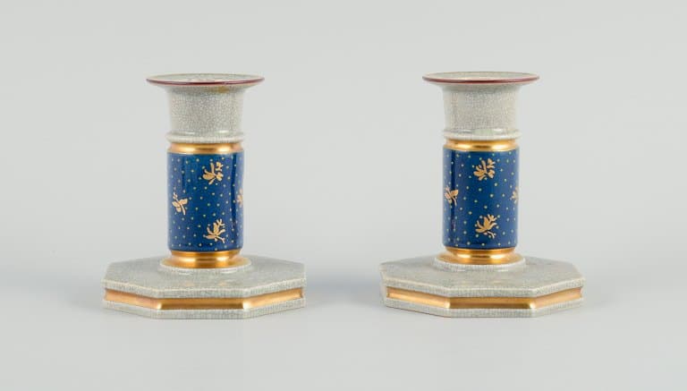 Royal Copenhagen, a pair of candlesticks in cracked porcelain. Hand painted with gold edge. (1 of 6)