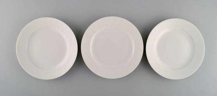 Royal Copenhagen. Salto Service, White. Three plates. 1960s.: Royal Copenhagen. Salto Service, White. Three plates. 1960s. Diameter: 19.5 cm. In excellent condition. 1st factory quality. Designed by Axel Salto in 1956. Reserve: $119.00 Shipping: Domestic: Shippi