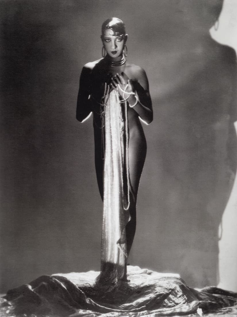 HOYNINGEN-HUENE - Josephine Baker, 1929: Artist: Hoyningen-Huene Title: Josephine Baker, 1929 Medium: Photo Litho, 2008, Italy Dimensions: 8.6x11.5" Description: Heat Wax Mounted on 11x14" Conservation board Artist Bio: George Hoyningen-Huen
