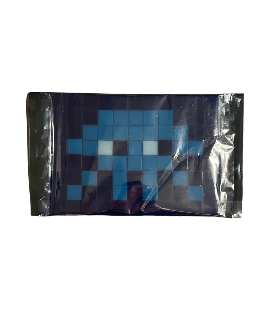 Graffiti street artist space invader invasion kit 11 ''Blue'' 2009 (1 of 1)