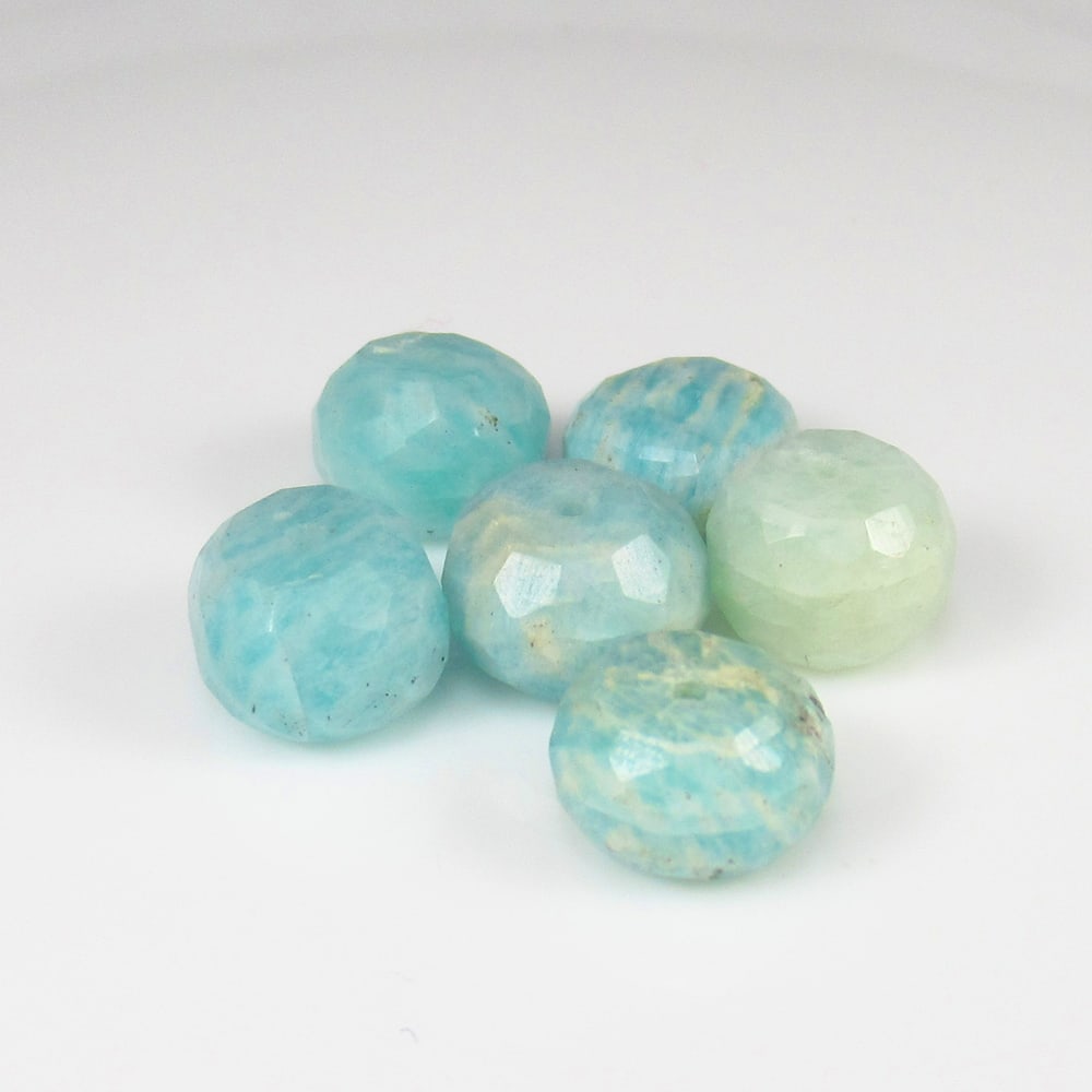 16.90 Ct - Natural Amazonite Beads (1 of 2)