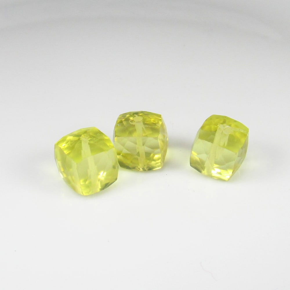 11.57 Ct - Natural Lemon Quartz Beads: No Reserve! Title: 11.57 Ct - Natural Lemon Quartz Beads Additional Information: Gemstone Gemstones: Lemon Quartz Beads Carat Weights: 11.57 Size/Dimensions: 7.5x7.5 - 7.8x7.1 mm Additional Informatio