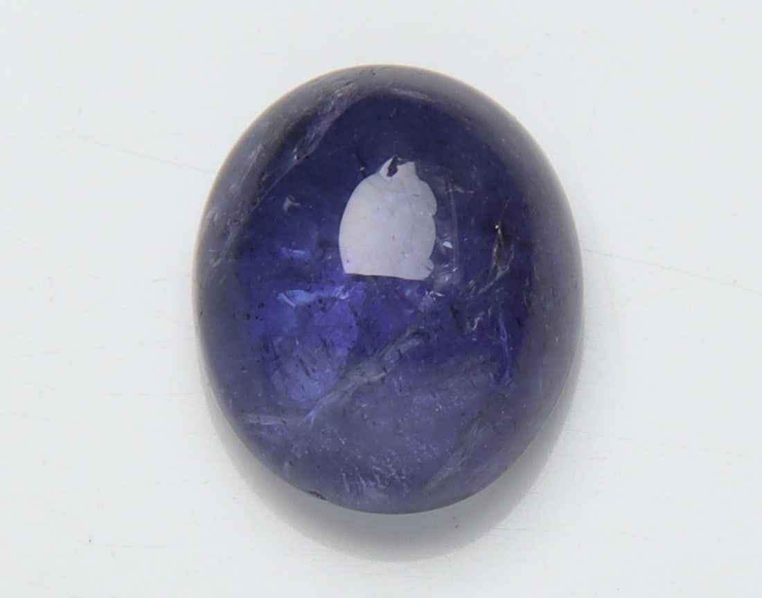 Lovely " Natural Tanzanite " 2.43 Cts Natural Tanzanite: No Reserve! Title: Lovely " Natural Tanzanite " 2.43 Cts Natural Tanzanite Additional Information: Gemstone : Natural Tanzanite Origin: Tanzania Weight : 2.43 carats Dimensions : 8.55x7.18x4.34 mm Sha