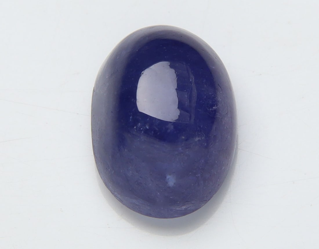 Delightful " Natural Tanzanite " 3.99 Cts Natural Tanzanite: No Reserve! Title: Delightful " Natural Tanzanite " 3.99 Cts Natural Tanzanite Additional Information: Gemstone : Natural Tanzanite Origin: Tanzania Weight : 3.99 carats Dimensions : 10.30x7.54x5.63 m