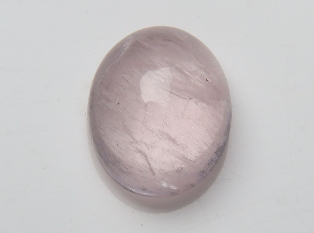 Marvellous " Natural Morganite " 3.37 cts Natural Morganite Lot: No Reserve! Title: Marvellous " Natural Morganite " 3.37 cts Natural Morganite Lot Additional Information: Gemstone : Natural Morganite Shape and Cut : Oval Cabochon Weight : .3.37 carats Measurements