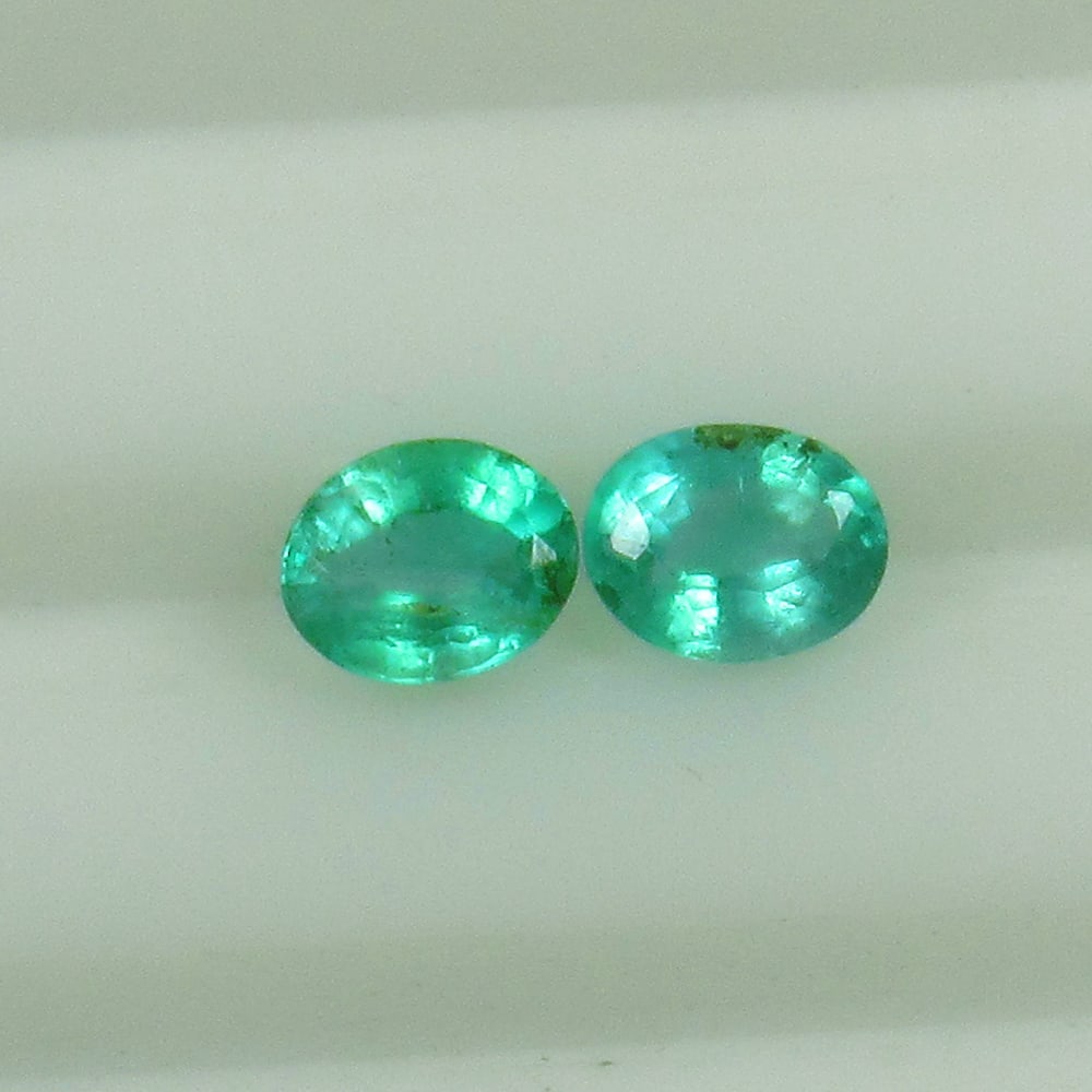 Natural Emerald Pair - 0.60 Ct (1 of 3)