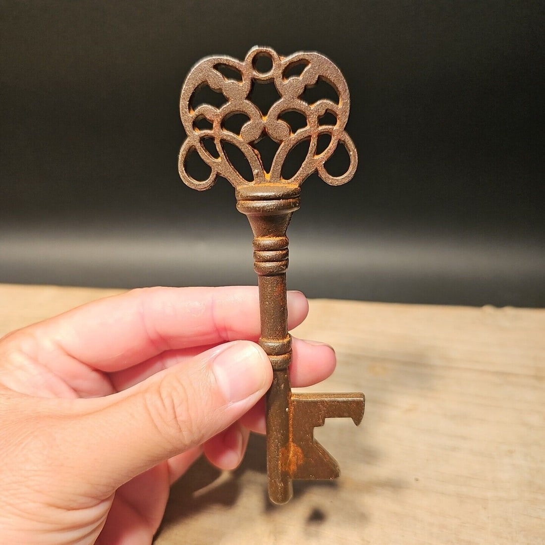 5 1/4" Large Iron Skeleton Key (1 of 15)