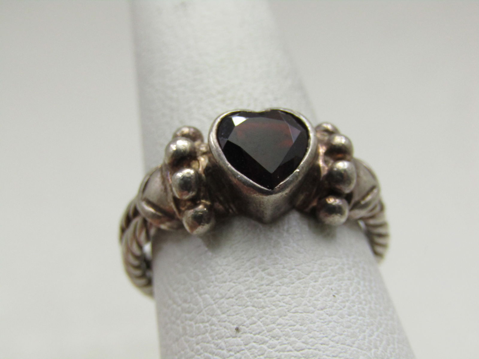 Vintage Sterling Tourmaline Heart Ring, Sz. 7 (1 of 8)