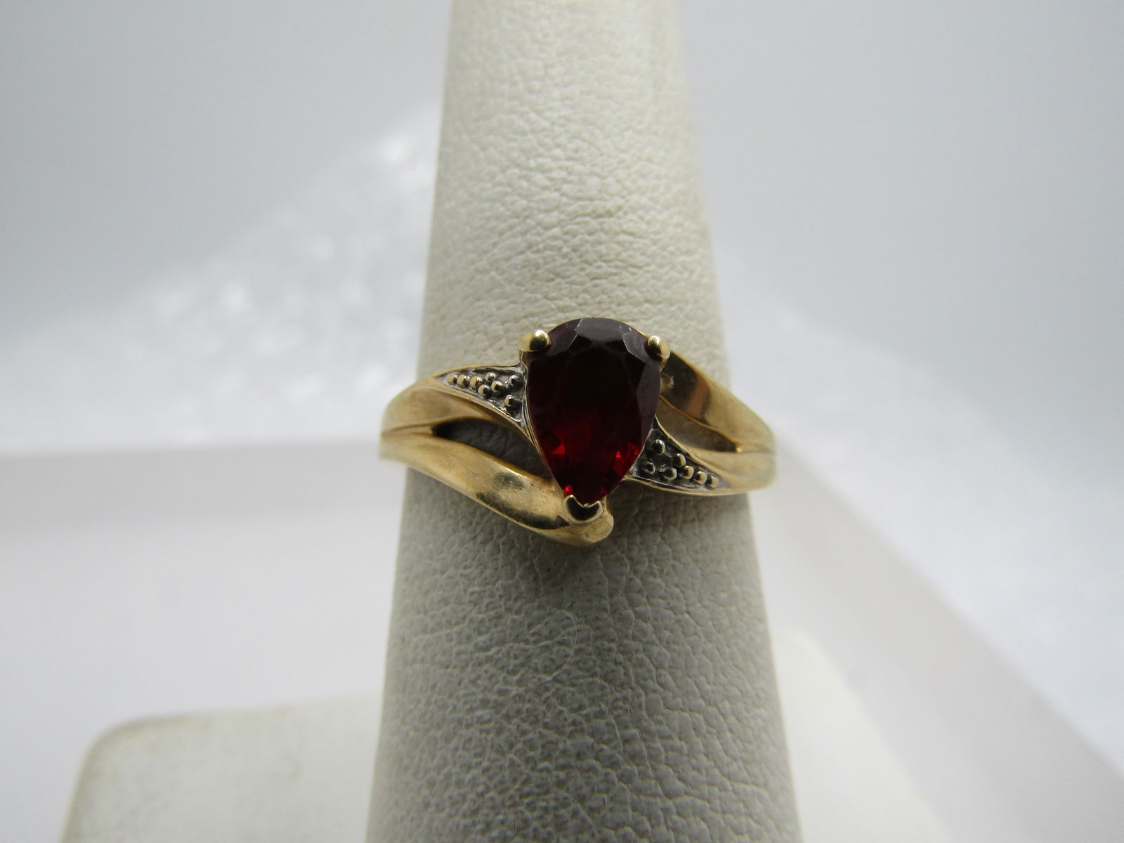 Vintage 10kt  Garnet & Diamond Ring, Sz. 7, 1970's-1980's (1 of 6)
