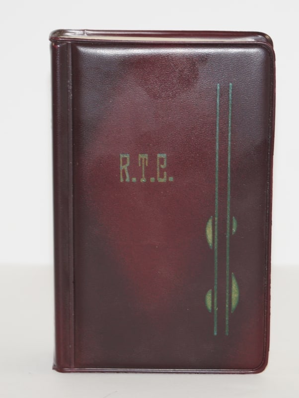 Vintage Coin Book Bank w/Box Chicago Illinois 1950: Title: Vintage Coin Book Bank w/Box Chicago Illinois 1950 Dimension: 5 3/8" t x 3 3/8” w x 1 ¼” thick Additional Information: A vintage M. A. Gerett Coin Still Bank Book in original b