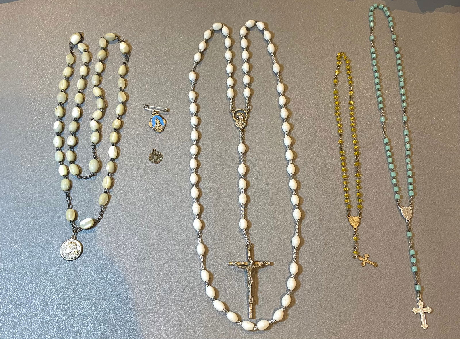 6 Lots Antique Italy and French religious Rosary/Medal (1 of 16)