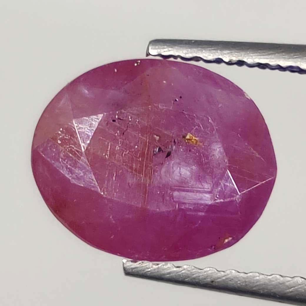 3.25 Ct Natural Unheated Pinkish Red Ruby (1 of 2)