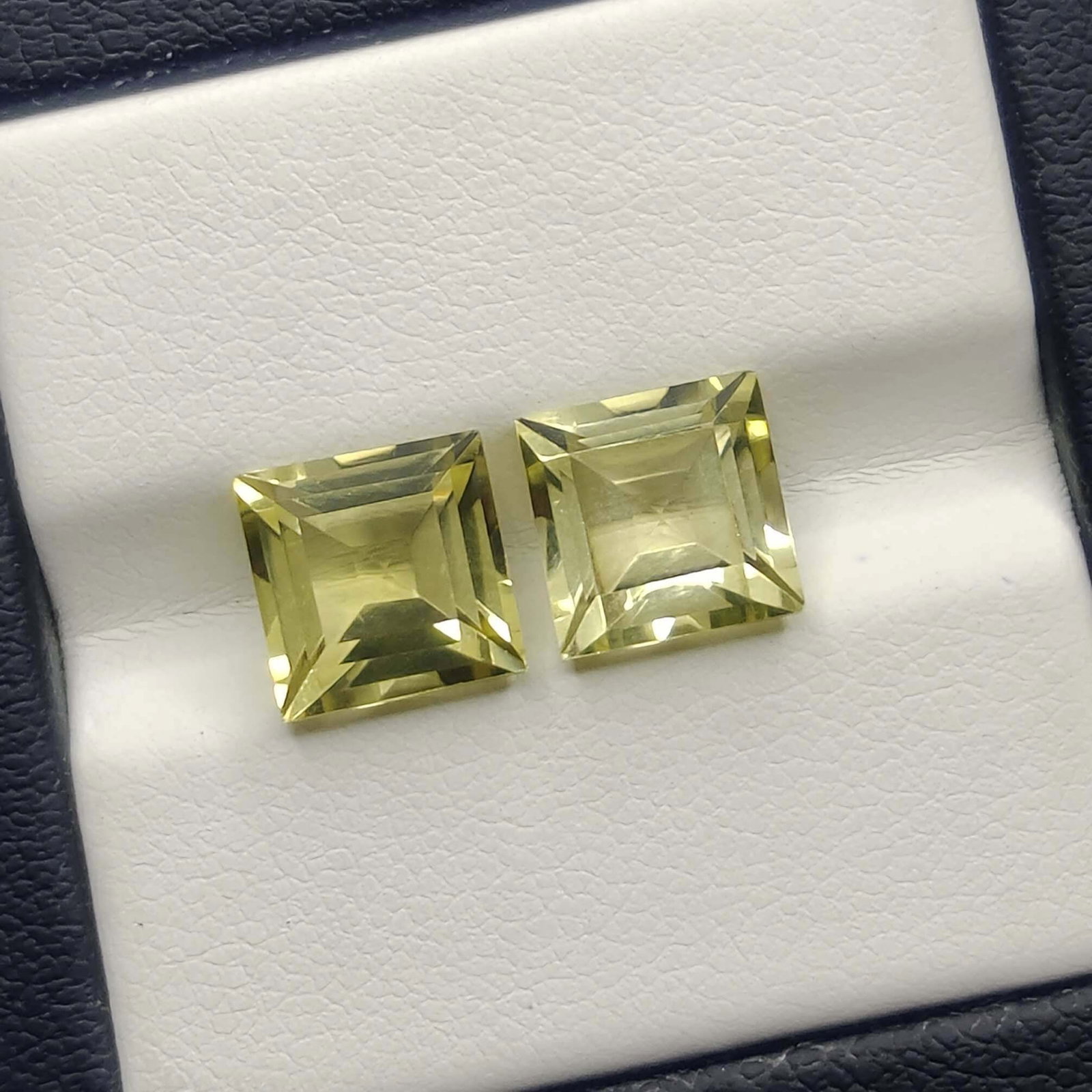 5.20 ct Natural Lemon Gold Quartz Pair: No Reserve! Title: 5.20 ct Natural Lemon Gold Quartz Pair Additional Information: Gemstones: Natural Green Gold Quartz Carat Weights: 5.20 ct Size/Dimensions: 8 X 8 mm Materials & Techniques: Quartz S