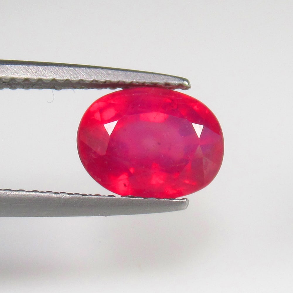Natural Red Ruby - 3.41 Ct (1 of 3)