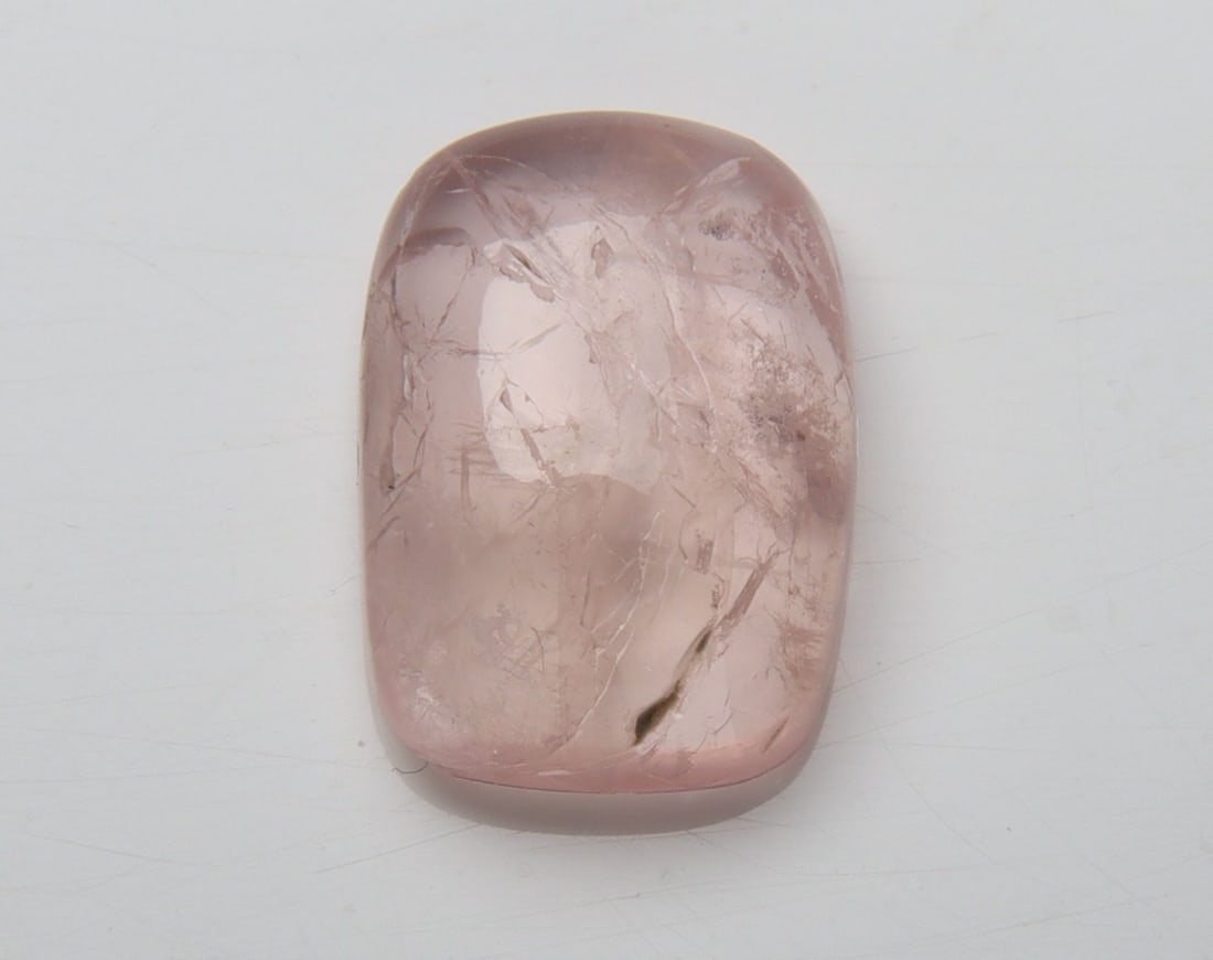 Lovely " Natural Morganite " 6.03 cts Natural Morganite: No Reserve! Title: Lovely " Natural Morganite " 6.03 cts Natural Morganite Provenance/Additional Info: Gemstone : Natural Morganite. Shape and Cut : Rectengular Cabochon . Weight : 6.03 carats. Measur
