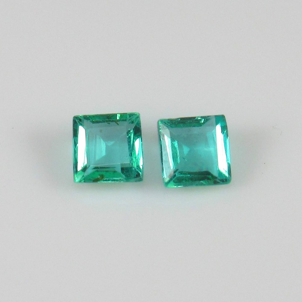 Natural Emerald Pair - 0.27 Ct (1 of 2)
