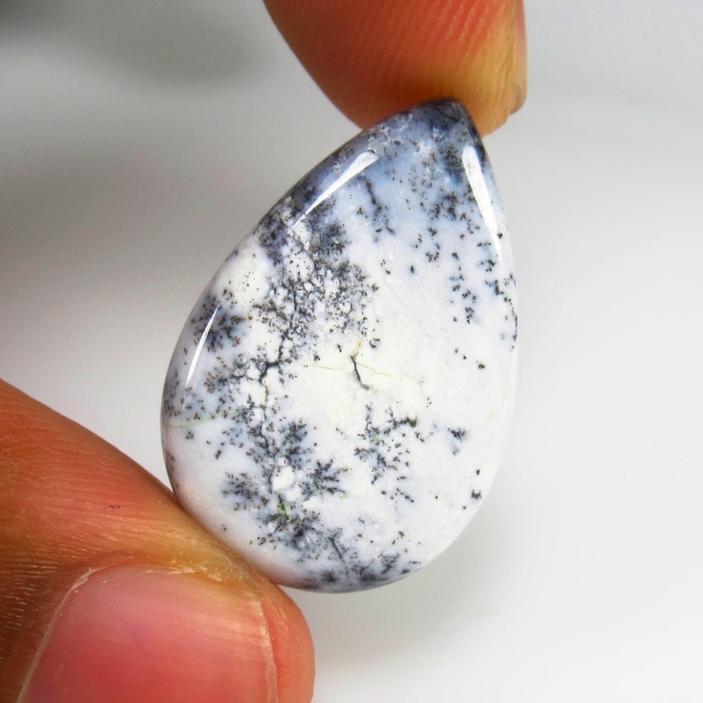 Natural Dendrite Opal - 19.89 Ct (1 of 2)