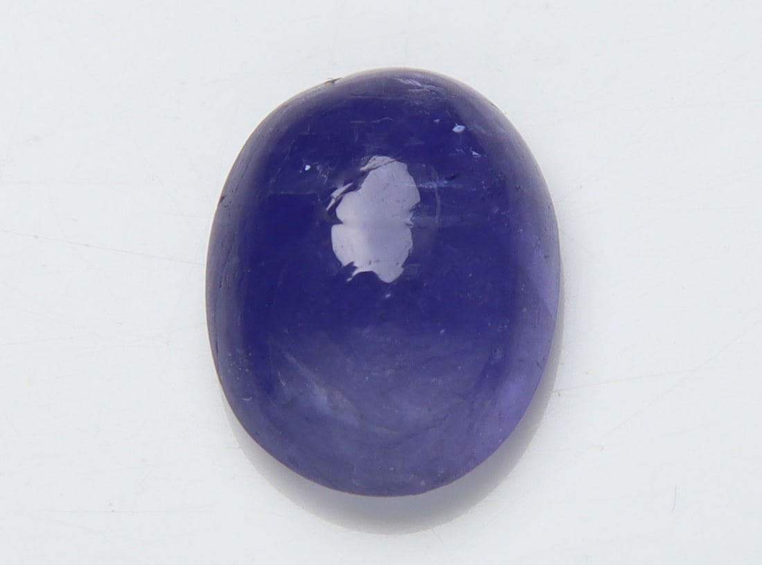 Delightful " Natural Tanzanite " 2.60 Cts Natural Tanzanite: No Reserve! Title: Delightful " Natural Tanzanite " 2.60 Cts Natural Tanzanite Provenance/Additional Info: Gemstone : Natural Tanzanite . Origin: Tanzania. Weight : 2.60 carats. Dimensions : 9.50x7.47