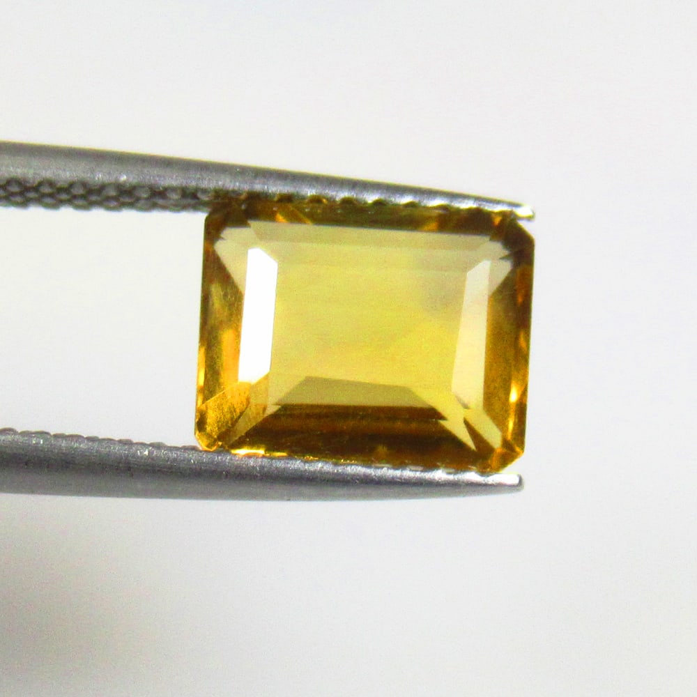 2.38 Ct Natural Champagne Quartz Octagon Cut (1 of 2)