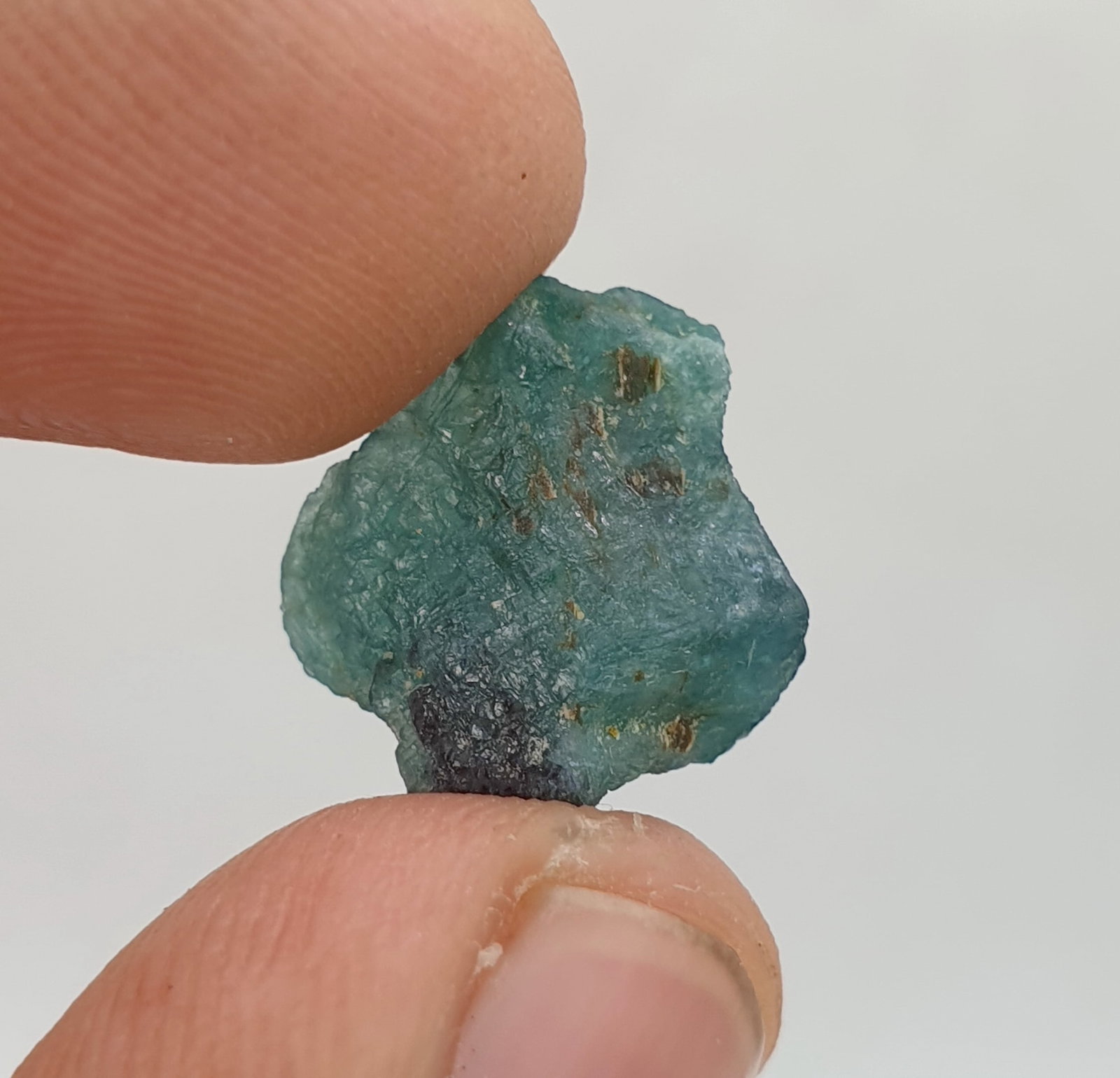 Natural & Unheated~ Blue Grandidierite Rough: Title: Natural & Unheated~ Blue Grandidierite Rough Color/Clarity: Blue Gemstone Type: Rough Carat Weights: 7.30 Cts Size/Dimensions: 14x14x7 mm Reserve: $1.00 Shipping: Domestic: Flat-rate of $35.00 