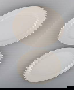 Royal Copenhagen. Salto Service, White. Two oval dishes. 1960s.: Royal Copenhagen. Salto Service, White. Two oval dishes. 1960s. Largest measures: 28 x 21.5 cm. In excellent condition. 1st sorting. Designed by Axel Salto in 1956. Reserve: $189.00 Shipping: Domestic