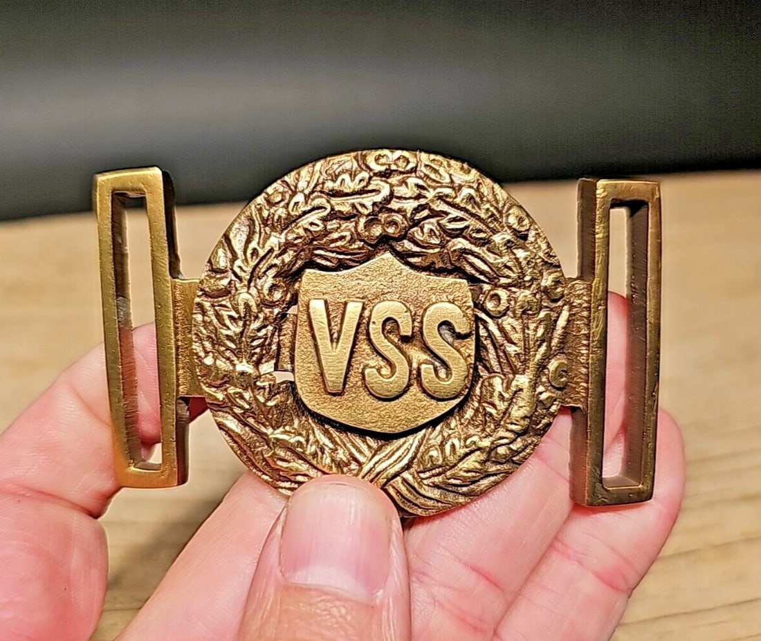 Civil War VSS Belt Buckle Brass: 2 3/4" long x 1 3/4" This all brass replica belt plate will surely make you wonder its age. It is made to look just like an antique The face of this plate has a very pleasing brown patina with slight
