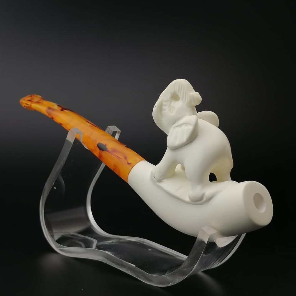 Elephant Meerschaum Cigarette Holder (1 of 7)