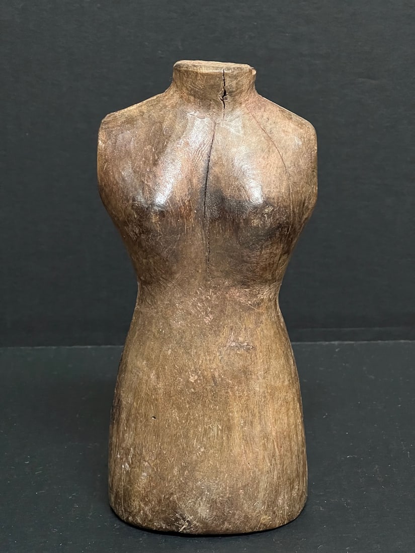 Female Torso Sculpture (1 of 7)
