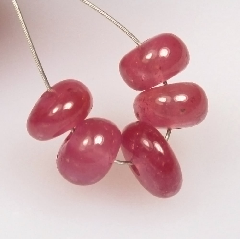 6.38 Ctw Natural 5 Red Ruby Round Beads (1 of 2)