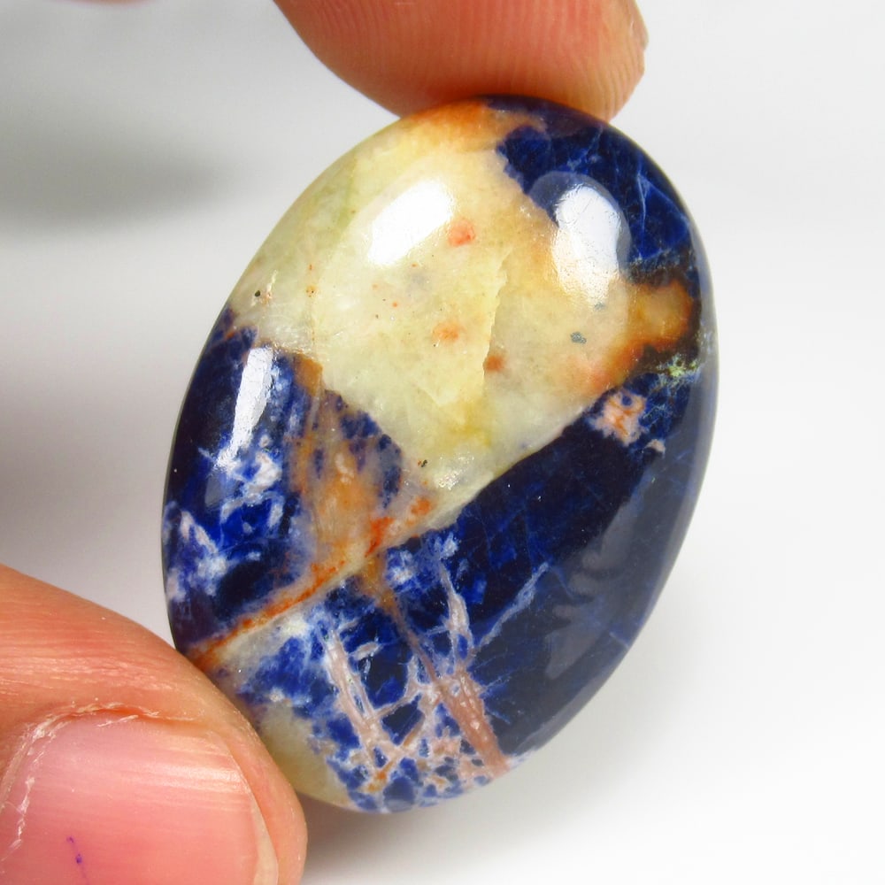 Natural Sodolite - 31.27 Ct (1 of 2)