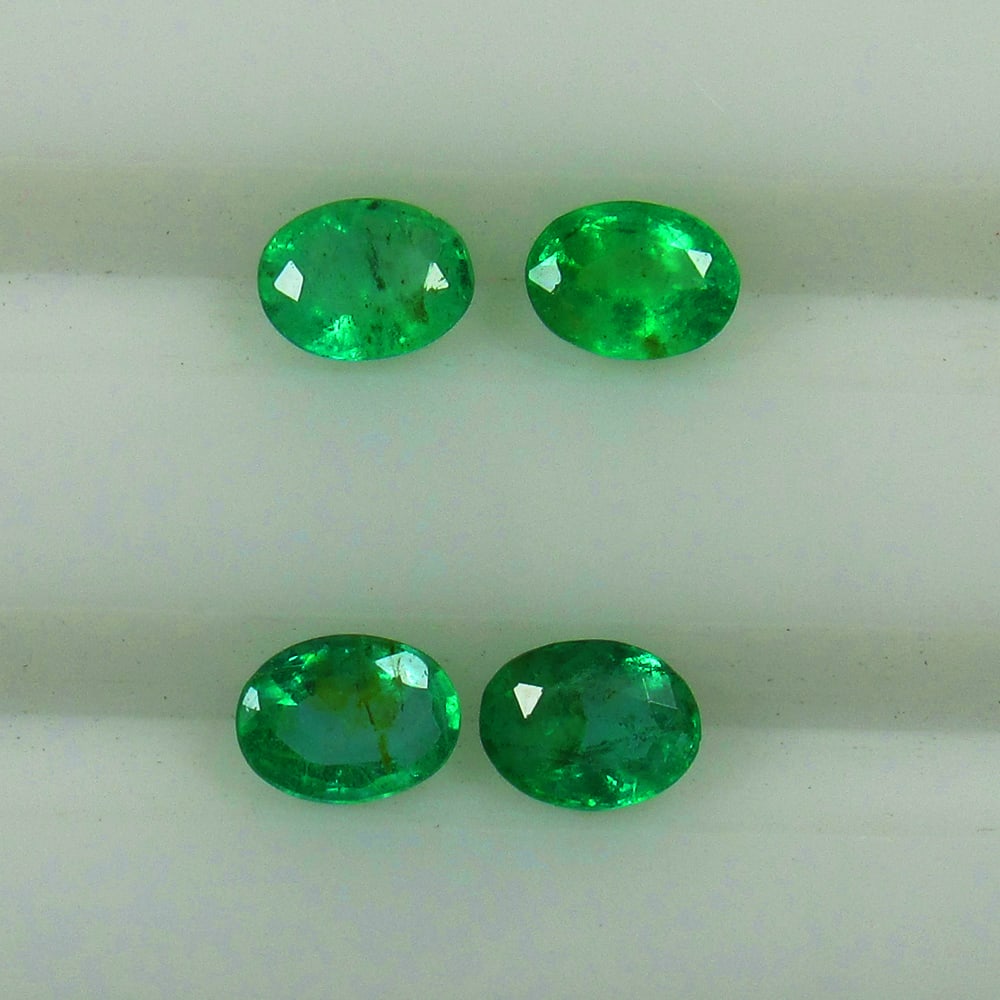 Natural Eye Clean Emerald Set - 0.54 Ct (1 of 3)