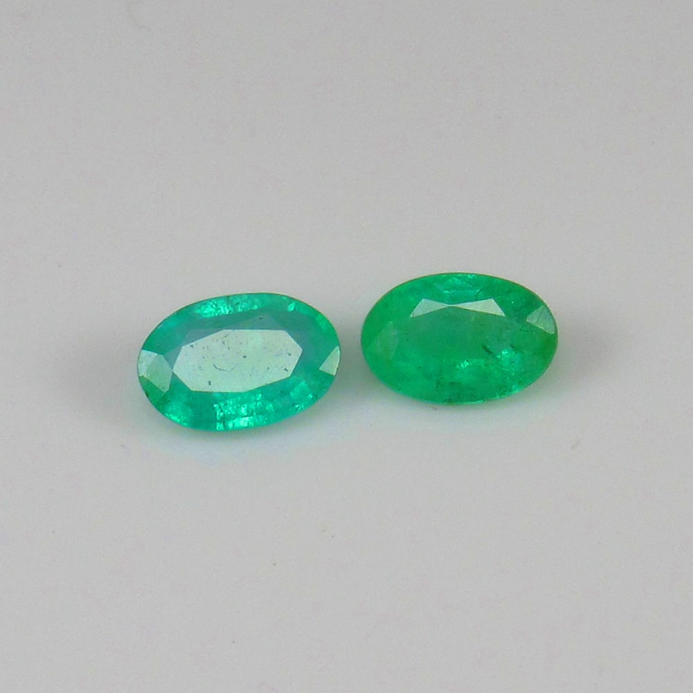 0.70 Ct - Natural Emerald Pair (1 of 3)