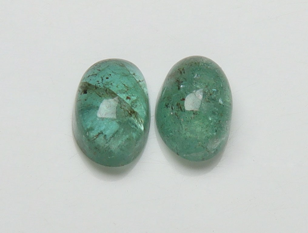 Beautiful " Natural Zambia Emerald " 1.06 Cts Natural Zambia Emerald Pair (1 of 2)