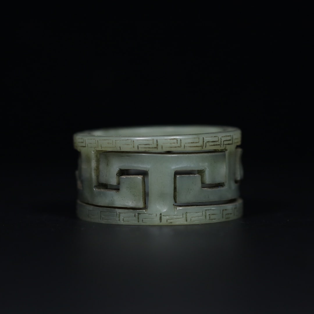 Inside Diameter 30mm Chinese Hetian Jade Thumb Ring (1 of 9)