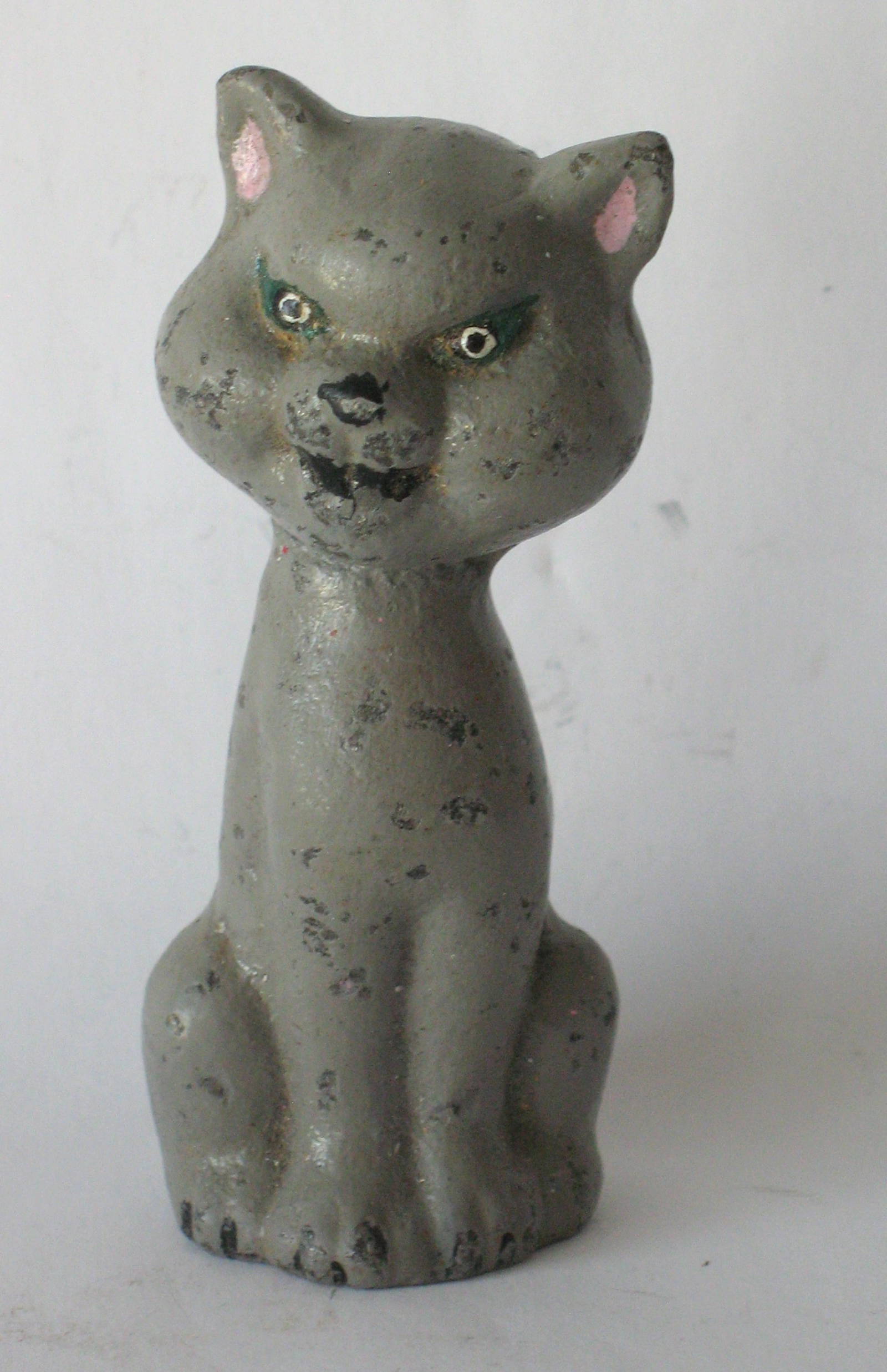 Vintage Cast Iron Hubley Cat Paper Weight. Auction