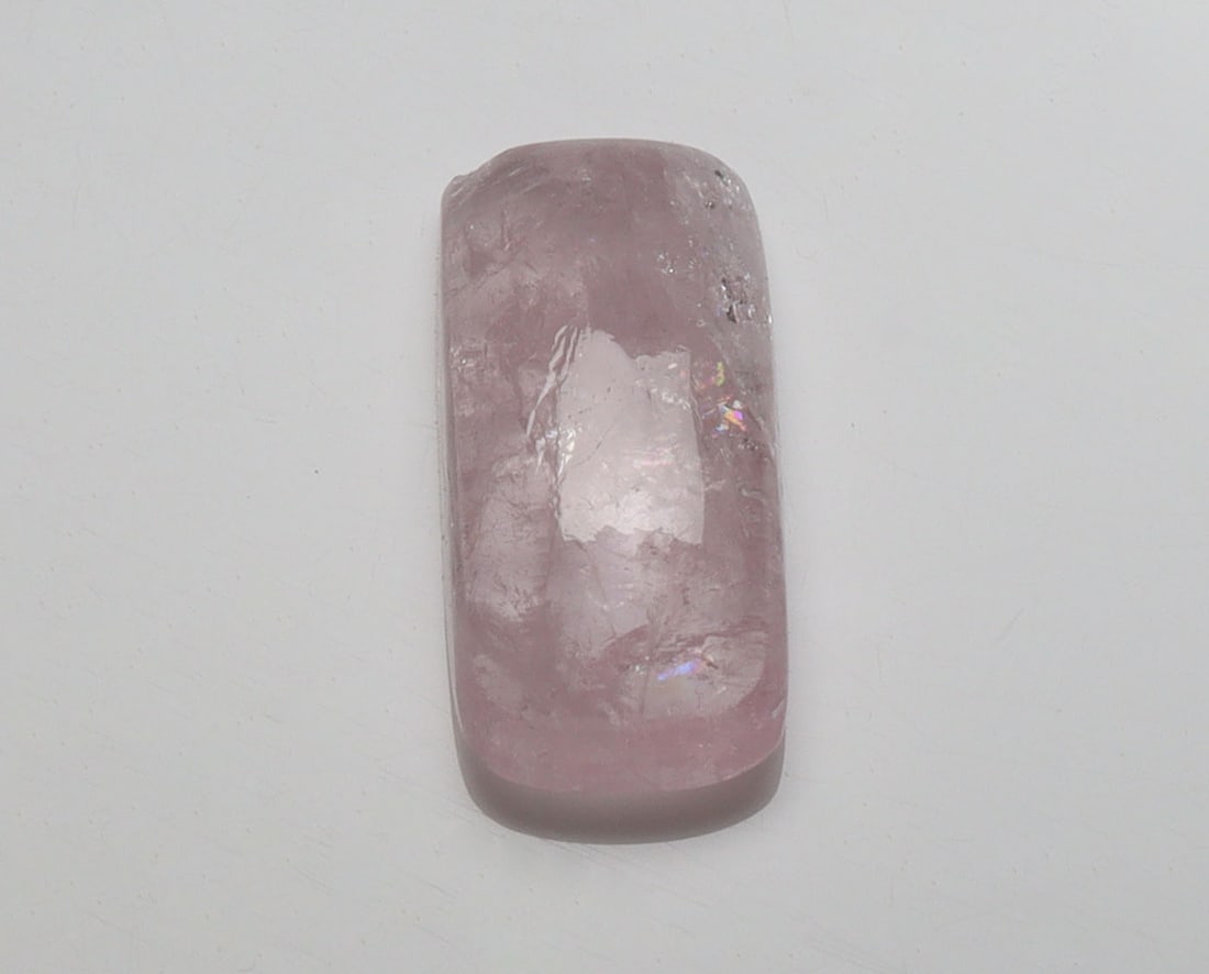 Beautiful " Natural Morganite " 4.72 cts Natural Morganite: No Reserve! Title: Beautiful " Natural Morganite " 4.72 cts Natural Morganite Additional Information: Gemstone : Natural Morganite Shape and Cut : Rectengular Cabochon Weight : 4.72 carats Measurement